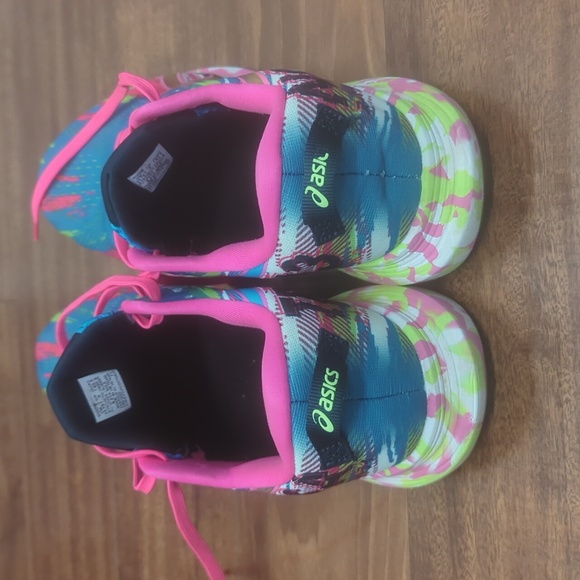 Asics Women's Shoes - Picture 5 of 11